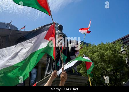 Oktober 2023, Melbourne Victoria Australia, Free Palestine Rally in der State Library of Victoria Credit PjHickox/Alamy Live News Stockfoto