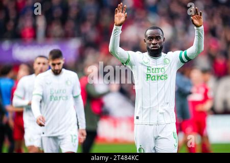 Enschede, Niederlande. Oktober 2023. Enschede - Lutshare Geertruida of Feyenoord während des Spiels zwischen dem FC Twente gegen Feyenoord in de Grolsch Veste am 29. Oktober 2023 in Enschede, Niederlande. Credit: Box to Box Pictures/Alamy Live News Stockfoto