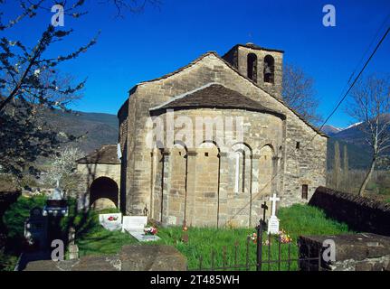 Kirche Santa Eulalia. Oros Bajo El Serrablo, Provinz Huesca, Aragon, Spanien. Stockfoto