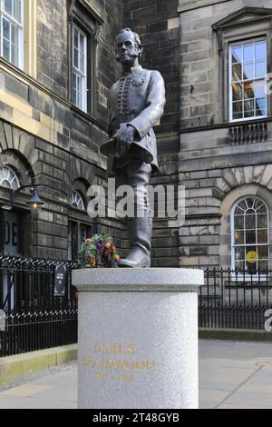 James Braidwood Statue auf der Royal Mile, Edinburgh City, Schottland, Großbritannien Stockfoto