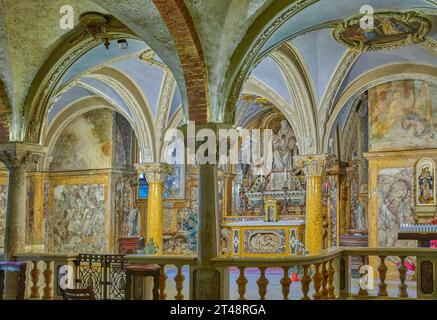 Parma, Italien - 11. Februar 2020: Die Krypta der Kathedrale Santa Maria Assunta Stockfoto