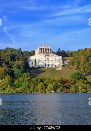 Walhalla über der Donau, bei Donaustauf, Regensburg, Bayern, Deutschland, Europa Stockfoto