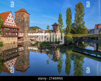 Weinstadel mit Henkerbrücke und Henkersteg, Pegnitz, Nürnberg, Mittelfranken, Bayern, Deutschland, Europa Stockfoto