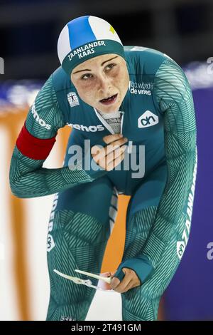 HEERENVEEN: Marijke Groenewoud reagiert auf die 5.000 m langen Damen im Eisstadion Thialf. Die lange Rennsaison beginnt mit diesem dreitägigen Qualifikationsturnier für die Weltmeisterschaft. ANP VINCENT JANNINK Stockfoto