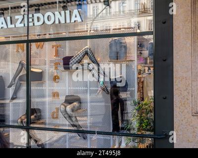 Schaufenster im zentralen Stadtteil Baixa von Lissabon Portugal Stockfoto