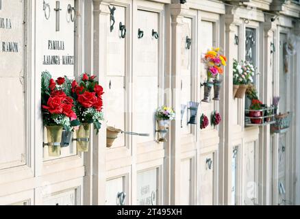 Mallorca, Spanien. Oktober 2023. Palma de Mallorca, Spanien. Bilder des Friedhofs in Palma de Mallorca Tage vor Allerheiligen. Stockfoto