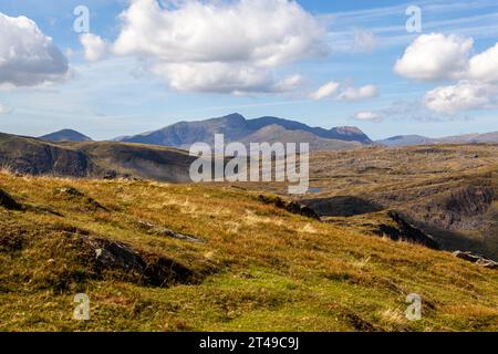 Yr wyddfa (Snowdon), zeigt die wichtigsten Gipfel aus der Nähe von Moel Druman. Eryri (Nationalpark Snowdonia) Stockfoto