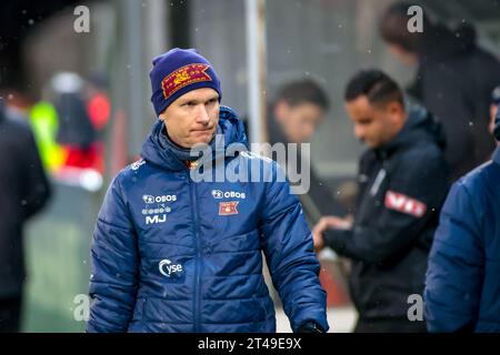 Drammen, Norwegen, 29. Oktober 2023. Viking-Manager Morten Jensen vor dem Eliteserien-Spiel zwischen Strømsgodset und Viking im Marienlyst-Stadion in Drammen. Quelle: Frode Arnesen/Alamy Live News Stockfoto