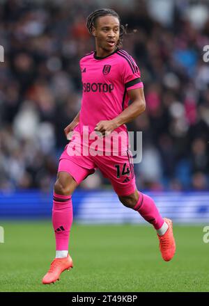 Brighton und Hove, Großbritannien. Oktober 2023. Bobby Reid von Fulham während des Premier League-Spiels im AMEX Stadium, Brighton und Hove. Der Bildnachweis sollte lauten: Paul Terry/Sportimage Credit: Sportimage Ltd/Alamy Live News Stockfoto