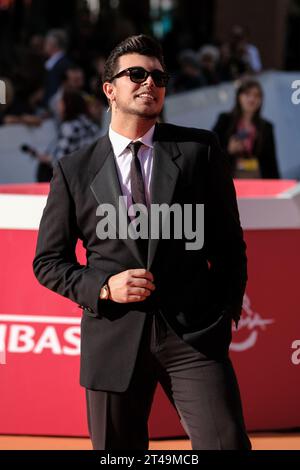 Rom, Italien. Oktober 2023. Stash besucht den roten Teppich für „Trolls 3“ während des 18. Rom Film Festivals im Auditorium Parco Della Musica in Rom. (Foto: Davide Di Lalla/SOPA Images/SIPA USA) Credit: SIPA USA/Alamy Live News Stockfoto