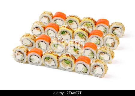 Großes, appetitliches Set von Brötchen: Aal und Birne, Phyllo-Rolle mit Garnelen, Mango-Phyllo-Rolle für den Lieferort 5 Stockfoto