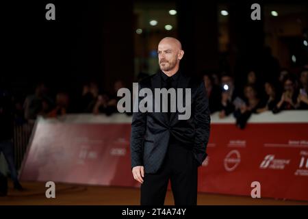 ROM, ITALIEN - 29. OKTOBER: Filippo Nigro besucht einen roten Teppich für den Film „SuburraEterna“ während des 18. ROM Film Festivals im Auditorium Parco Dell Stockfoto