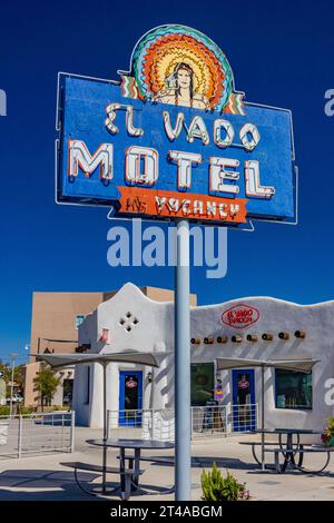 El Vado Motel entlang der Route 66 in Albuquerque, New Mexico, USA [keine Freigabe der Immobilie; nur redaktionelle Lizenzierung] Stockfoto