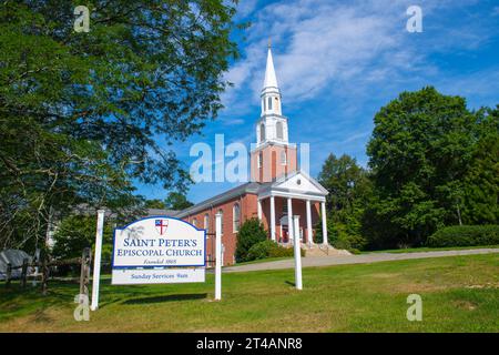 St. Peter's Episcopal Church an der 320 Boston Post Road im historischen Stadtzentrum von Weston, Massachusetts, MA, USA. Stockfoto