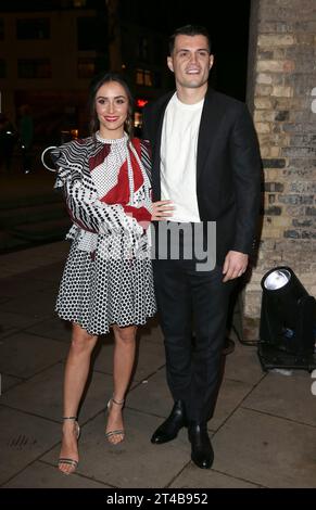 London, Großbritannien. Februar 2019. Leonita Xhaka und Granit Xhaka besuchen die Fabulous Fund Fair im Roundhouse in London, England. (Foto: Fred Duval/SOPA Images/SIPA USA) Credit: SIPA USA/Alamy Live News Stockfoto