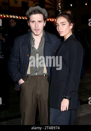 London, Großbritannien. Februar 2019. Brooklyn Beckham und Hana Cross besuchen die Fabulous Fund Fair im Roundhouse in London, England. (Foto: Fred Duval/SOPA Images/SIPA USA) Credit: SIPA USA/Alamy Live News Stockfoto