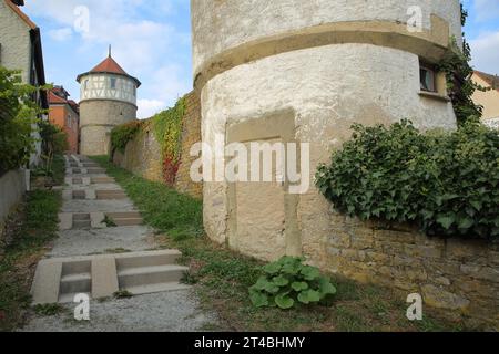 Historische Türme und Stadtmauer, Mauerturm, Stadtbefestigung, östliche Stadtmauer, Dettelbach, Niederfranken, Franken, Bayern, Deutschland Stockfoto