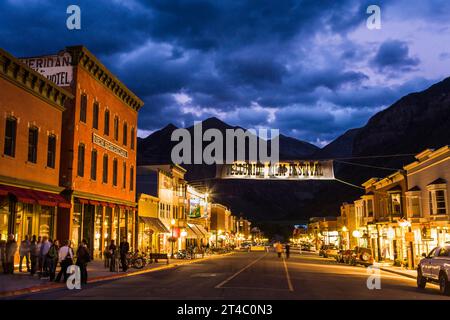 Hauptstraße in der kleinen Bergstadt Telluride, Colorado. Stockfoto