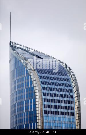 Tour Paradis, Bürohochhaus aus Glas und Stahl, moderne Architektur, Belgien, Wallonie, Luettich Stockfoto