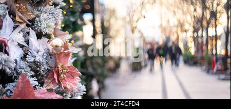 Weihnachtsbaumdekoration Nahaufnahme. Stockfoto