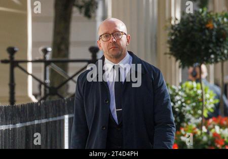 London, Großbritannien. 30. Oktober 2023. Lee Cain, ehemaliger Kommunikationsdirektor in Downing Street, kommt zur COVID-19-Untersuchung. Quelle: Mark Thomas/Alamy Live News Stockfoto