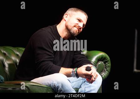 Stephen Amell | erster Tag der MCM Comic Con im Excel Messezentrum in London am 27. Oktober 2023 Stockfoto