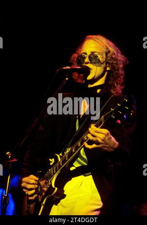 BOB WELCH; 1945–2012, US-amerikanischer Musiker, ehemaliges Mitglied von Fleetwood Mac; Live in Concert, USA; ca. 1980er Jahre; Credit: Lynn McAfee / Performing Arts Images; www.performingartsimages.com Stockfoto