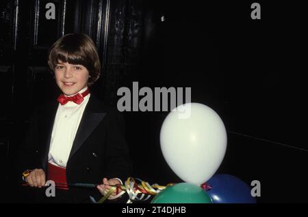 JOEY LAWRENCE (* 20. April 1976) ; US-amerikanischer Schauspieler, Musiker, Singer-Songwriter Plattenproduzent, Podcaster und Game Show Moderator ; 1986 ; Credit: Lynn McAfee / Performing Arts Images www.performingartsimages.com Stockfoto