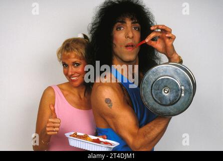 PAUL STANLEY ;geboren am 20. Januar 1952; US-amerikanischer Musiker, Mitbegründer, Frontmann, Rhythmusgitarrist und Co-Lead-Sänger der Hard-Rock-Band KISS; 1988; Credit: Lynn McAfee / Performing Arts Images www.performingartsimages.com Stockfoto