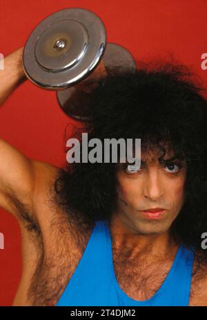 PAUL STANLEY ;geboren am 20. Januar 1952; US-amerikanischer Musiker, Mitbegründer, Frontmann, Rhythmusgitarrist und Co-Lead-Sänger der Hard-Rock-Band KISS; 1988; Credit: Lynn McAfee / Performing Arts Images www.performingartsimages.com Stockfoto