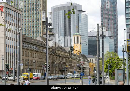 Altes Polizeipräsidium, Friedrich-Ebert-Anlage, Frankfurt, Hessen, Deutschland *** Altes Polizeipräsidium, Friedrich-Ebert-Anlage, Frankfurt, Hessen, Deutschland Credit: Imago/Alamy Live News Stockfoto