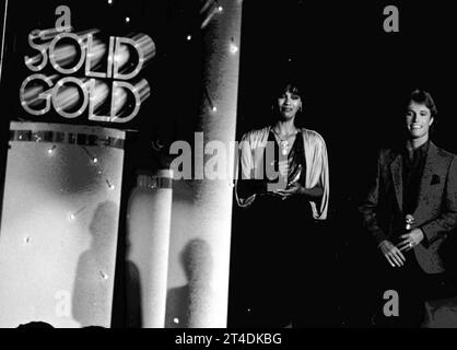 MARILYN MCCOO AND ANDY GIBB ON SOLID GOLD ; Credit: Lynn McAfee / Performing Arts Images www.performingartsimages.com Stockfoto