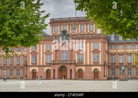 Schloss Mannheim, Bismarckstraße, Mannheim, Baden-Württemberg, Deutschland Stockfoto