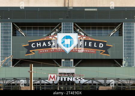 Chase Field liegt im Zentrum von Phoenix und ist Heimat der Arizona Diamondsbacks. Stockfoto
