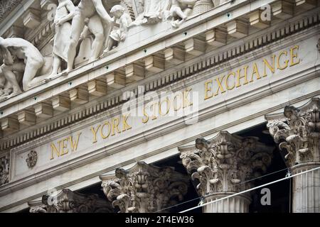 Wall Street NYSE (New York Stock Exchange) im Finanzviertel von Lower Manhattan Stockfoto