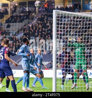 Coventry, Großbritannien. 30. Oktober 2023. *** Während des EFL Sky Bet Championship-Spiels zwischen Coventry City und West Bromwich Albion in der CBS Arena, Coventry, England am 30. Oktober 2023. Foto von Stuart Leggett. Nur redaktionelle Verwendung, Lizenz für kommerzielle Nutzung erforderlich. Keine Verwendung bei Wetten, Spielen oder Publikationen eines einzelnen Clubs/einer Liga/eines Spielers. Quelle: UK Sports Pics Ltd/Alamy Live News Stockfoto