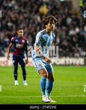 Coventry, Großbritannien. Coventry, Großbritannien. 30. Oktober 2023; Coventry Building Society Arena, Coventry, England; EFL Championship, Coventry City gegen West Bromwich Albion; Tatsuhiro Sakamoto von Coventry Credit: Action Plus Sports Images/Alamy Live News Stockfoto