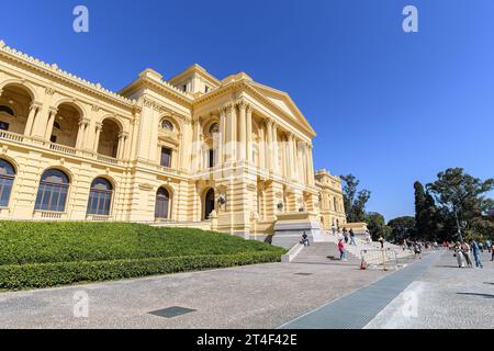 Sao Paulo, SP, Brasilien - 9. Juni 2023: Blick auf das Ipiranga Museum, historischer Ort. Touristenattraktion der Stadt Sao Paulo. Stockfoto