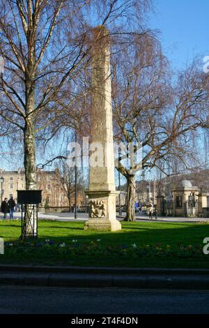 Bath, England - 3. Februar 2007: Obelisk anlässlich eines Besuchs von Prinz Wilhelm von Orange in Bath im Jahr 1734. Stockfoto