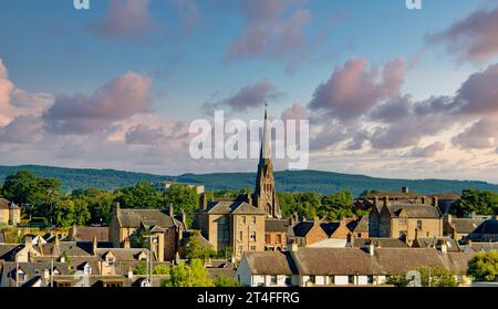 INVERGORDON, SCHOTTLAND – 4. September 2023: Invergordon ist eine Stadt in Easter Ross, Highland, Schottland. Der ehemalige Marinestützpunkt ist ein Tiefwasserhafen Stockfoto