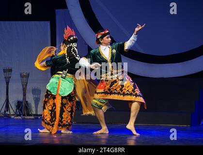 Tayub Sukowati Tanz aus Sragen Central Java, Indonesien. Stockfoto