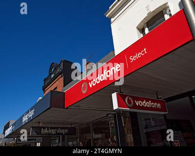 Melbourne Australia / Vodafone Mobile Network; Puckle Street; Moonee Ponds. Das Vodafone Mobile Network befindet sich in ganz Australien. Stockfoto
