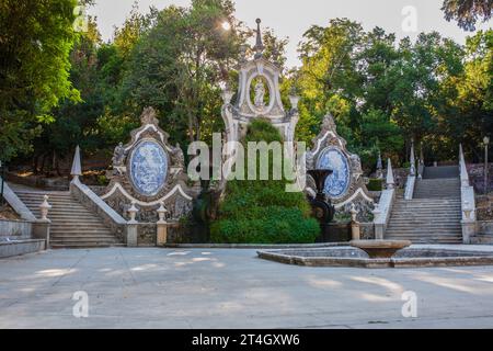 Brunnen im Santa Cruz Park, besser bekannt als Jardim da Sereia, Coimbra, Portugal Stockfoto