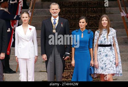 Madrid, Spanien. 31. Oktober 2023. König Felipe VI. Und Königin Letizia und Prinzen Sofia und Prinzessin von Asturien Leonor de Borbon während der Verpfändung der Verfassung (Jura de la Constitucion) in Madrid am Dienstag, 31. Oktober 2023 Credit: CORDON PRESS/Alamy Live News Stockfoto