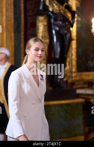 Madrid. Spanien. 20231031 leistet Kronprinzessin Leonor am 31. Oktober 2023 in Madrid den Treueid zur spanischen Verfassung der Prinzessin von Asturien im Königspalast Stockfoto