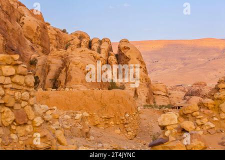 Al Beidha Ruinen einer prähistorischen Siedlung im Nahen Osten, in der Nähe von Little Petra Siq al-Barid, Jordanien Stockfoto