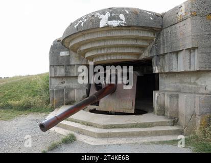 Longues-sur-Mer Battery, L, Frankreich - 21. August 2022: OLD Gun Battery of Atlatic Wall in Normandie Stockfoto