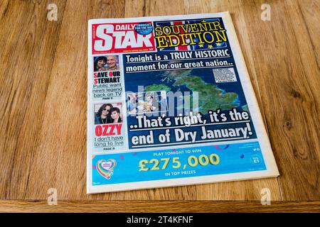 31. Januar 2020. Die Titelseite des Daily Star am Tag des Austritts Großbritanniens aus der EU. Stockfoto