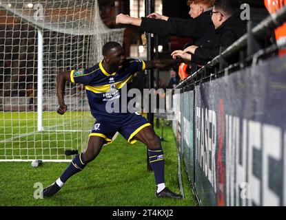 Emmanuel Latte Lath von Middlesbrough feiert das dritte Tor des Spiels während des Spiels der vierten Runde des Carabao Cup in St James Park, Exeter. Bilddatum: Dienstag, 31. Oktober 2023. Stockfoto