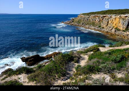 Die zerklüftete Küste rund um den Whaler's Way im Lincoln National Park auf der Eyre Peninsula in Südaustralien Stockfoto